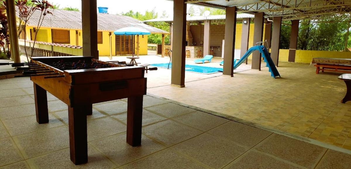 Chacara Charmosa Com Piscina, Campo De Futebol Guaratinguetá Exterior foto