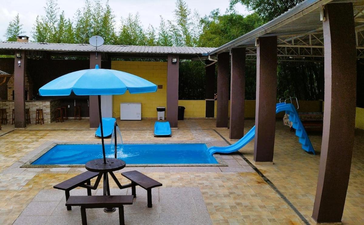 Chacara Charmosa Com Piscina, Campo De Futebol Guaratinguetá Exterior foto